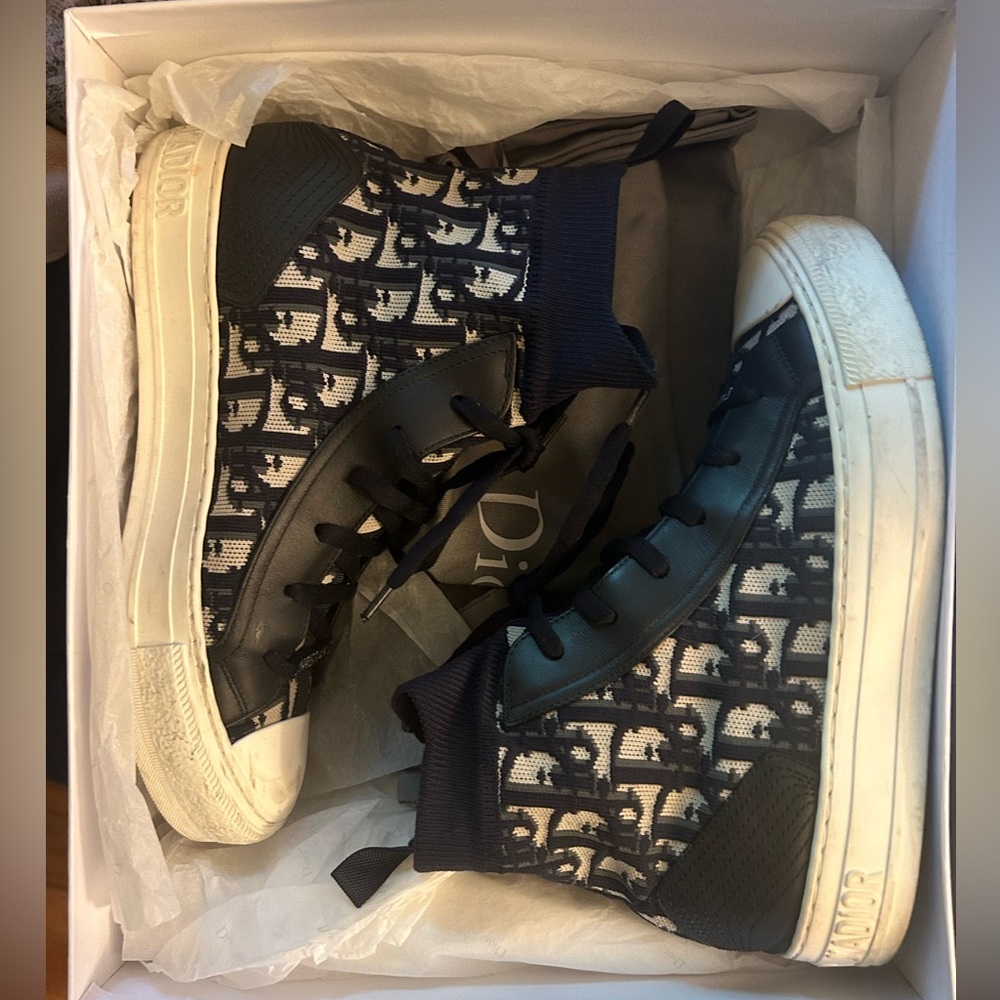 Pre-Owned Dior Sneakers